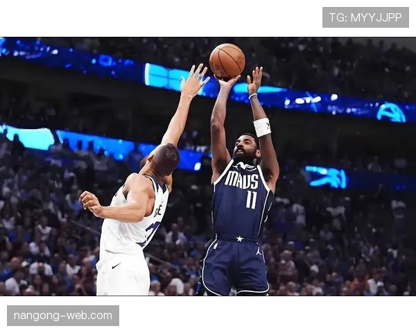 布克挡拆效率提升明显 拉开与欧文得分结构差距