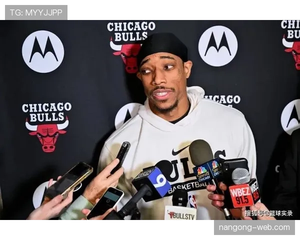 德罗赞无球跑位提升效率，关键回合得分超越投篮手卡瓦伊