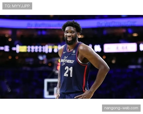 恩比德挡拆制造错位提升得分效率压制内线对手