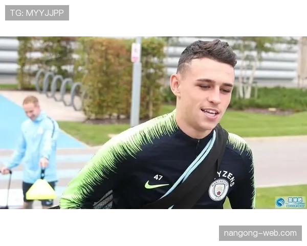 福登与桑乔：青训双星战术角色及成长路径差异分析