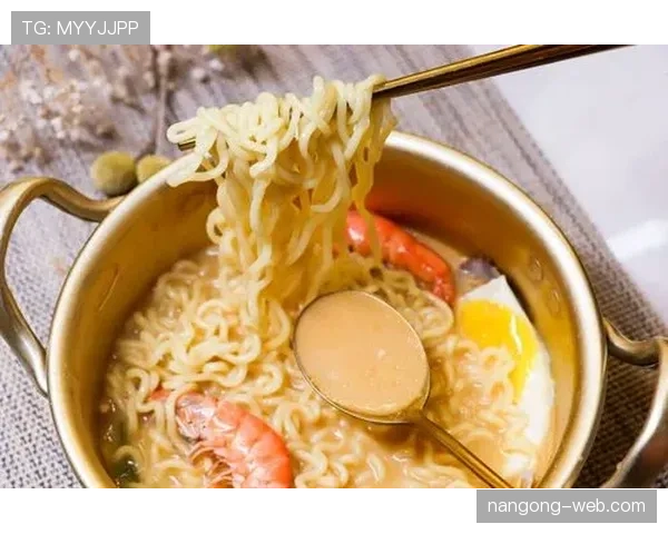 范迪克家的狗都吃有机牛排，我还在纠结泡面加不加蛋