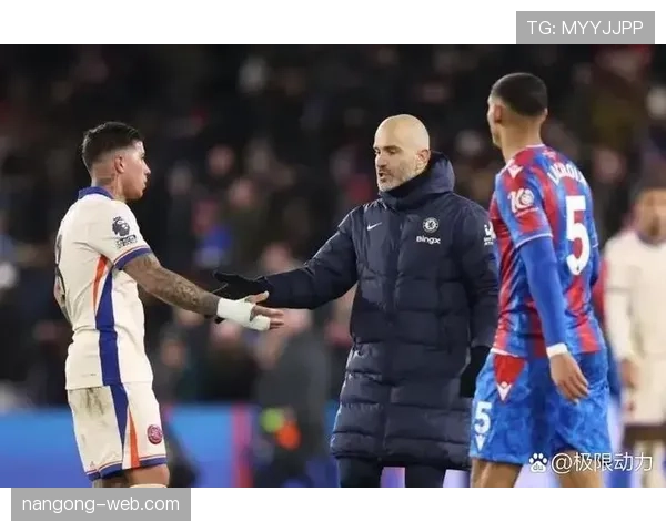 切尔西关键比赛表现不佳问题显现，对赛季战绩稳定性带来阶段性影响