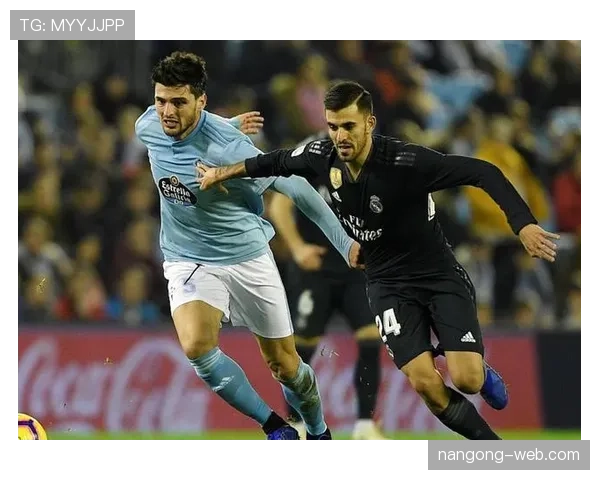 琼阿梅尼 vs 克罗斯：后腰出球能力与战术适配性对比分析